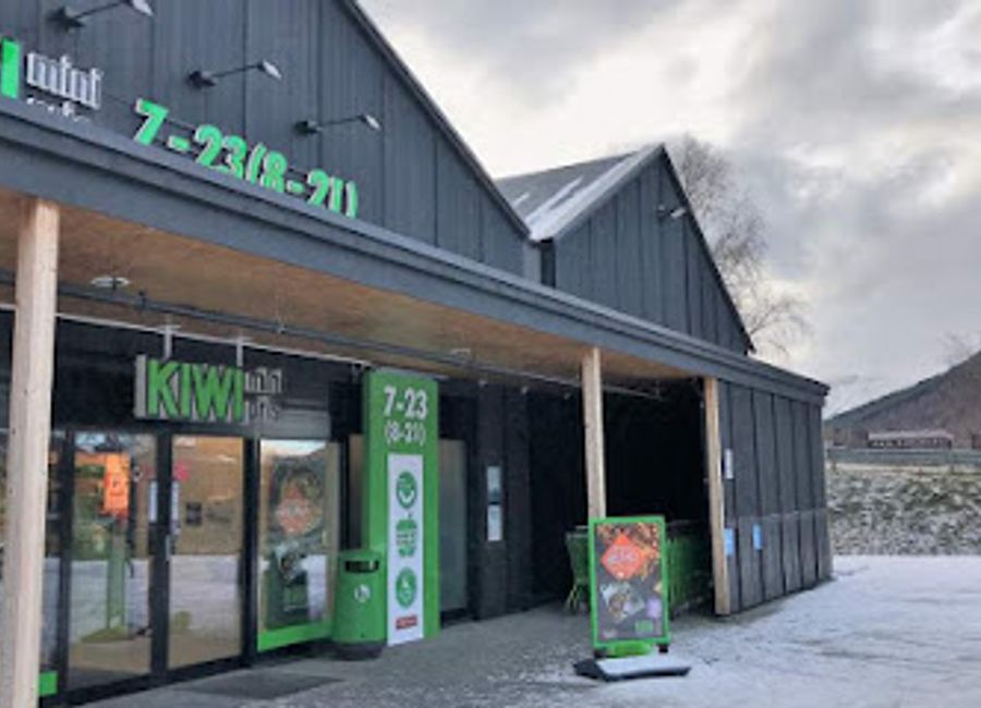 Explore KIWI Lom in Fossbergom, Norway – your go-to grocery store for local flavors and essential supplies during your travels.