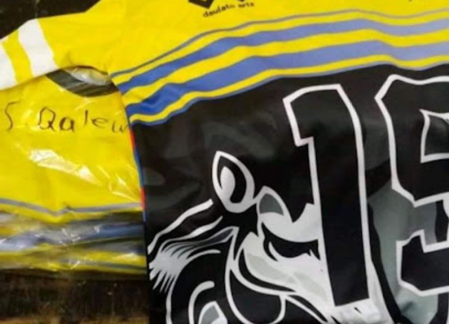 Explore the vibrant clothing and cultural artistry at Daulato Arts Fiji in Nausori, a unique shopping destination for tourists seeking authentic Fijian fashion.