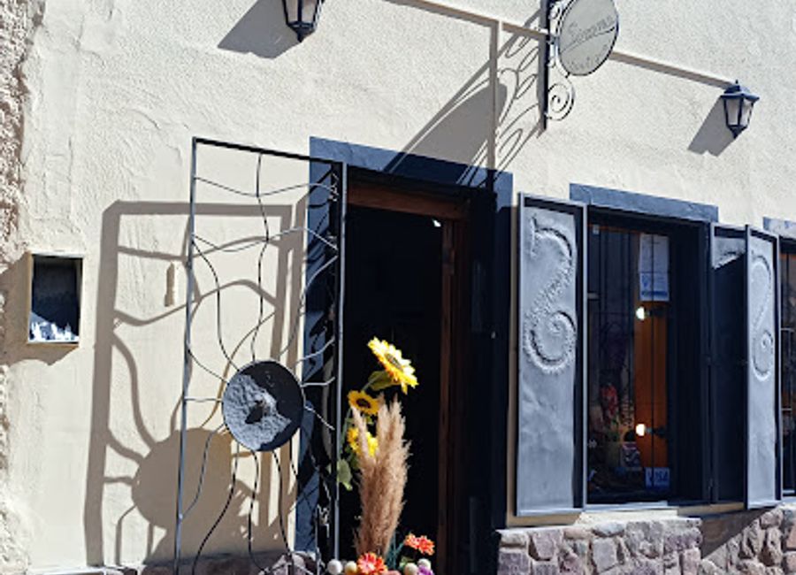 Discover unique women's fashion inspired by local culture at Sirana Boutique in Humahuaca, Jujuy Province.