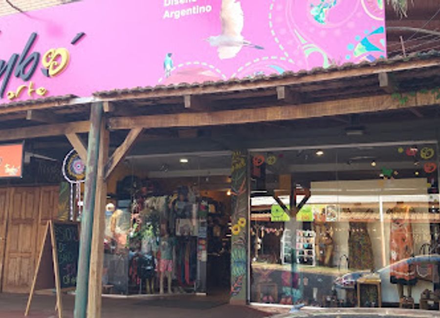 Explore Iguazú Timbó Arte for a vibrant selection of clothing that blends local artistry with contemporary fashion in the heart of Puerto Iguazú.
