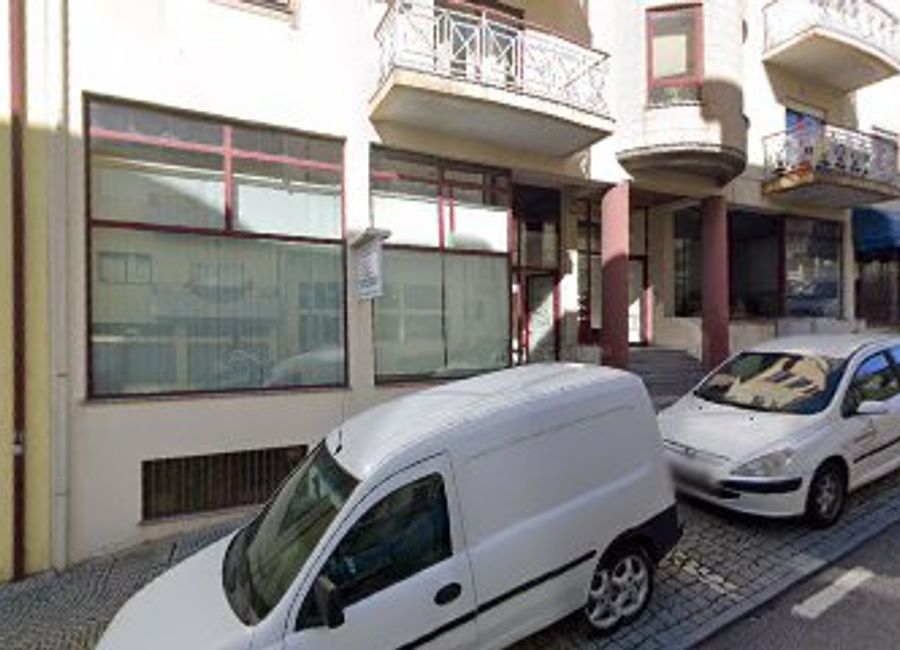 Discover the artistic blend of contemporary and traditional design at Céu Aberto – your ultimate destination for exquisite home décor in Castro Daire.