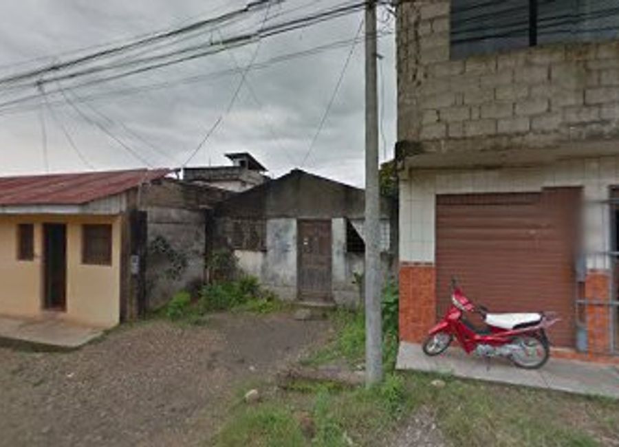 Discover local fashion and unique apparel at Fastty Shop in Puerto Maldonado, where style meets cultural heritage.