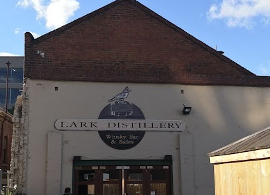 Discover authentic Tasmanian souvenirs at Mawson Sheepskin & Opals, featuring exquisite sheepskin products and stunning opal jewelry.